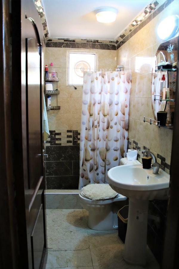 Mhna Guest House ‘Ajlūn Bagian luar foto