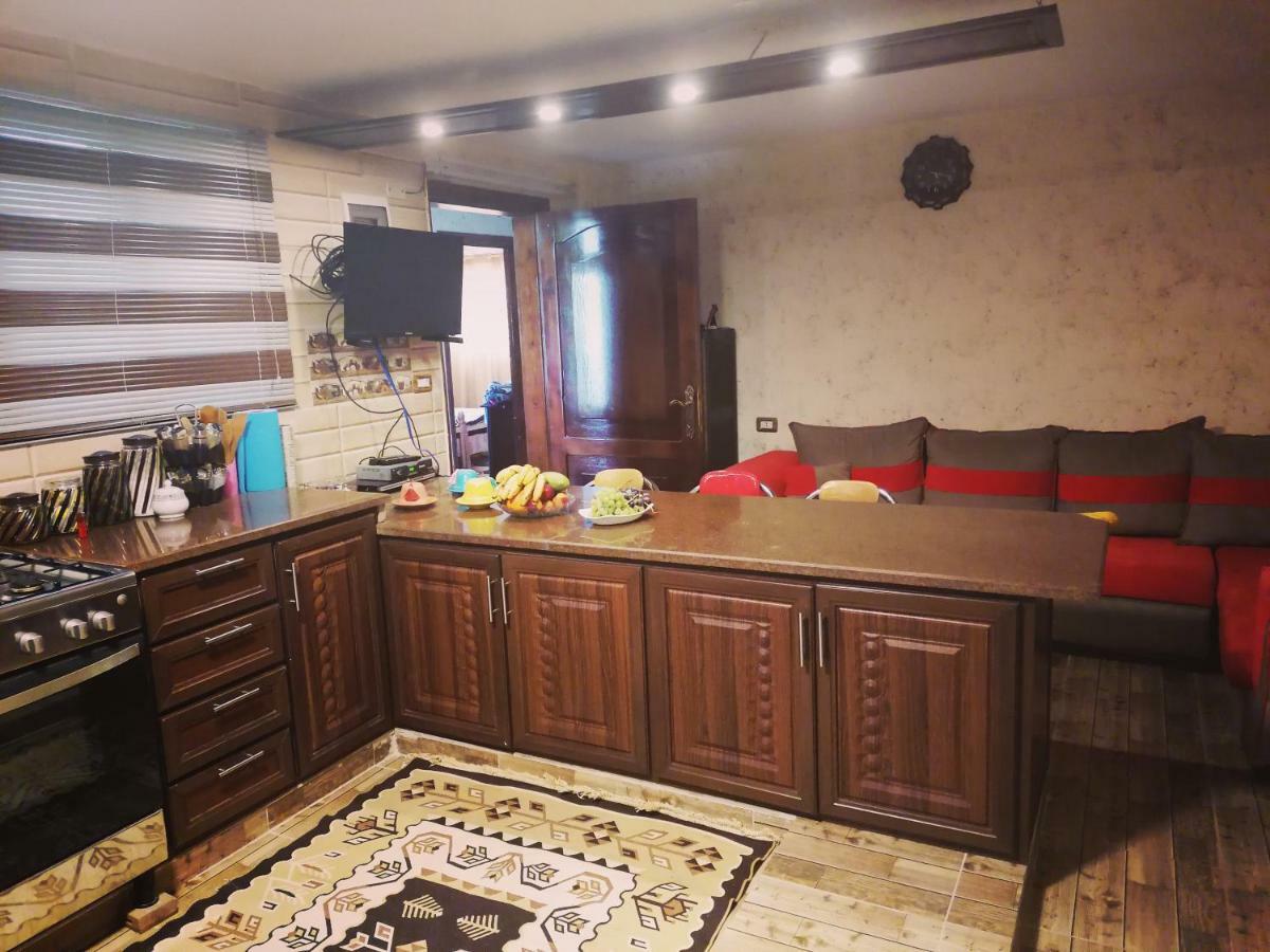 Mhna Guest House ‘Ajlūn Bagian luar foto